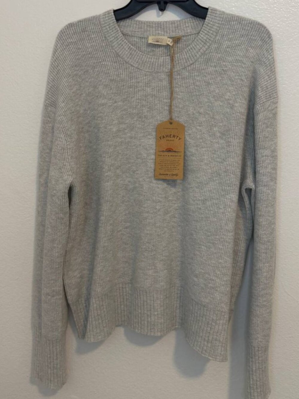 NWT Faherty Jackson Crewneck Sweater M Ice Grey Heather Organic Cotton Women's - Picture 5 of 12